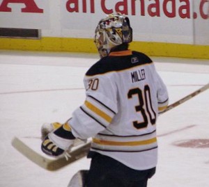 A healthy Ryan Miller could help the Buffalo Sabres upset the Flyers in Round One (Andrew Rodger THW)